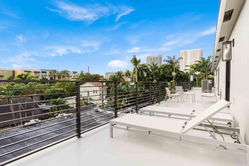 Luxury Paradise Walk To Las Olas -5 Mins To Beach Fort Lauderdale Ngoại thất bức ảnh